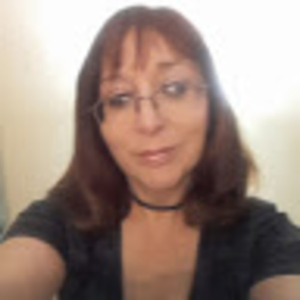 Meet your Posher, Cyndi